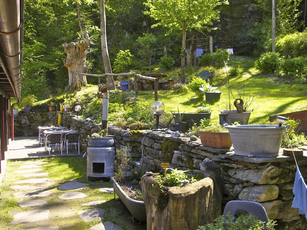 Baracca Backpacker Hostel Aurigeno Buitenkant foto