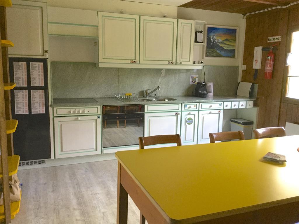 Baracca Backpacker Hostel Aurigeno Buitenkant foto